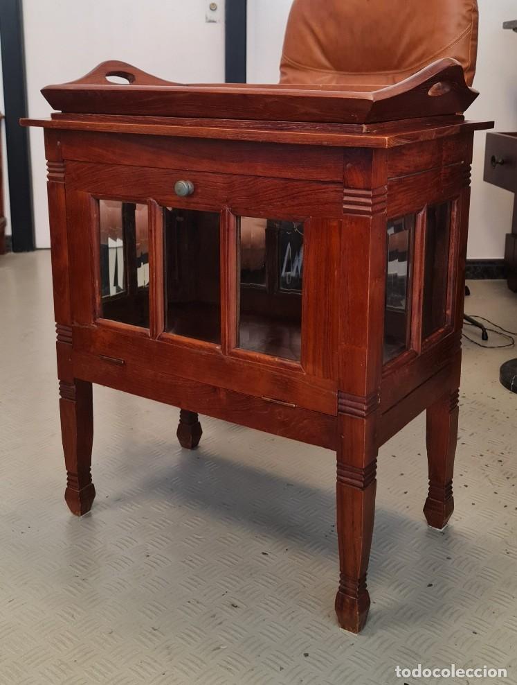 Antig&uuml;edades: Cabinet de Te - Foto 3
