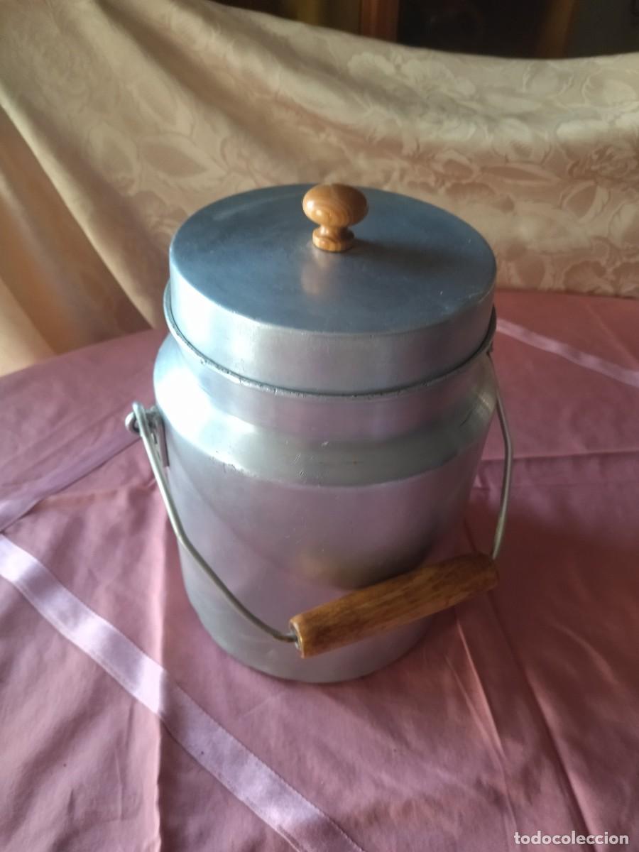 Antig&uuml;edades: Antigua lechera de de aluminio, 5 litros - Foto 7