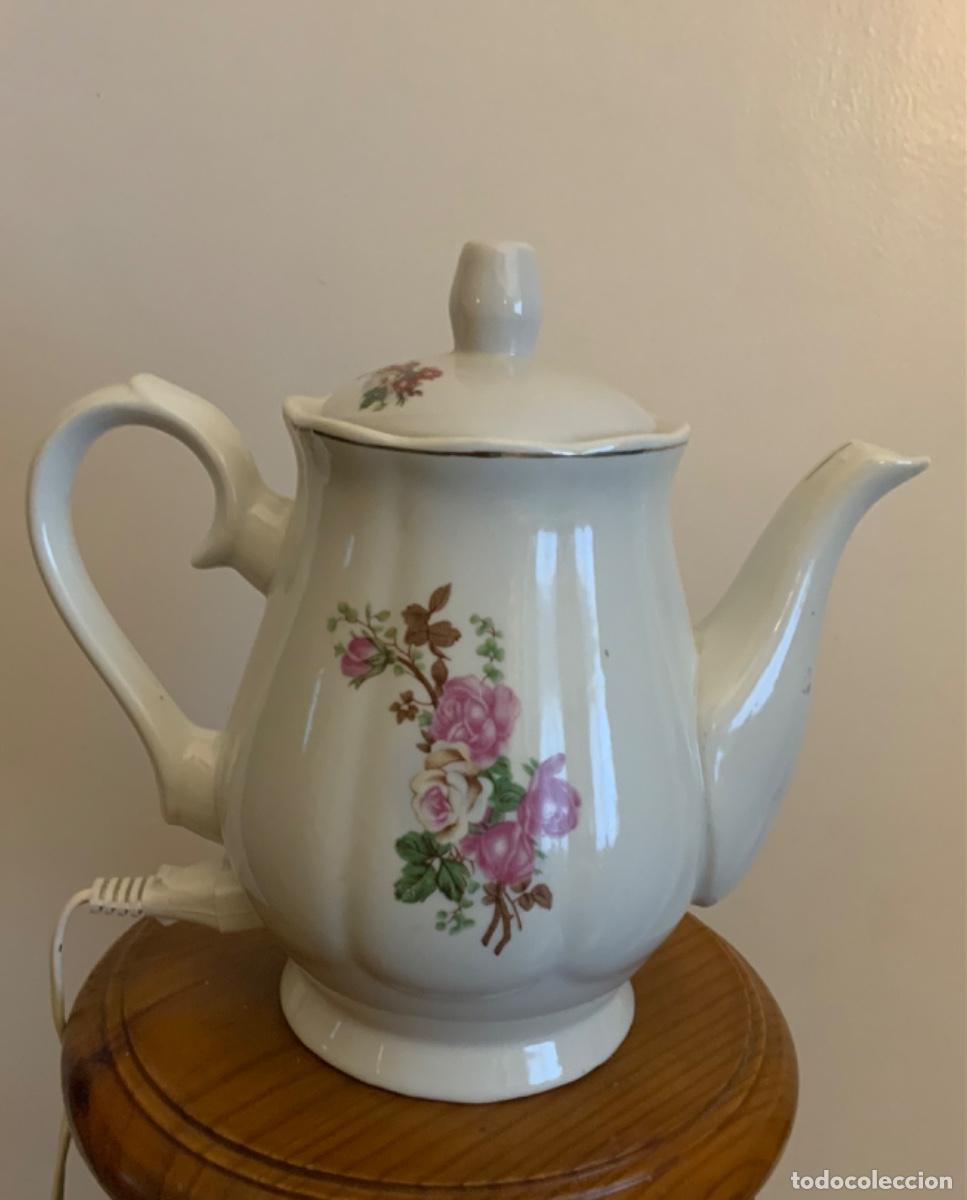 Antig&uuml;edades: CAFETERA DE PORCELANA ELECTRICA - Foto 2