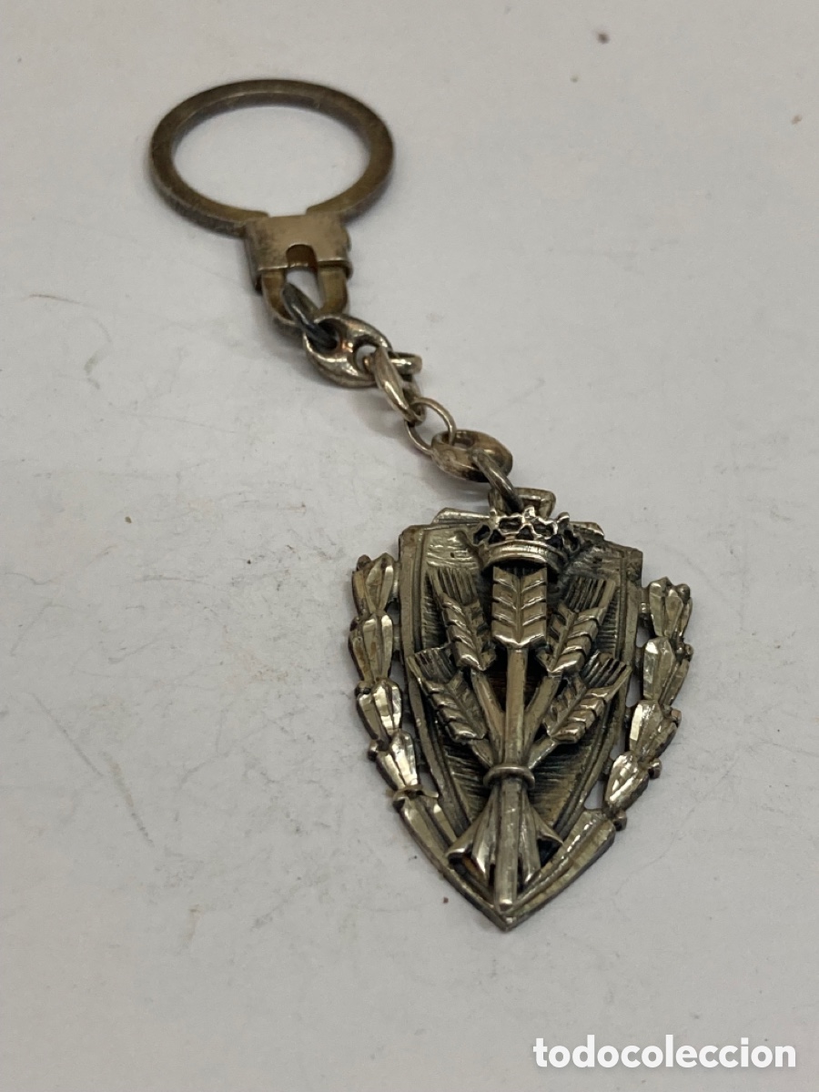 Antig&uuml;edades: Llavero de plata C60 - Foto 1