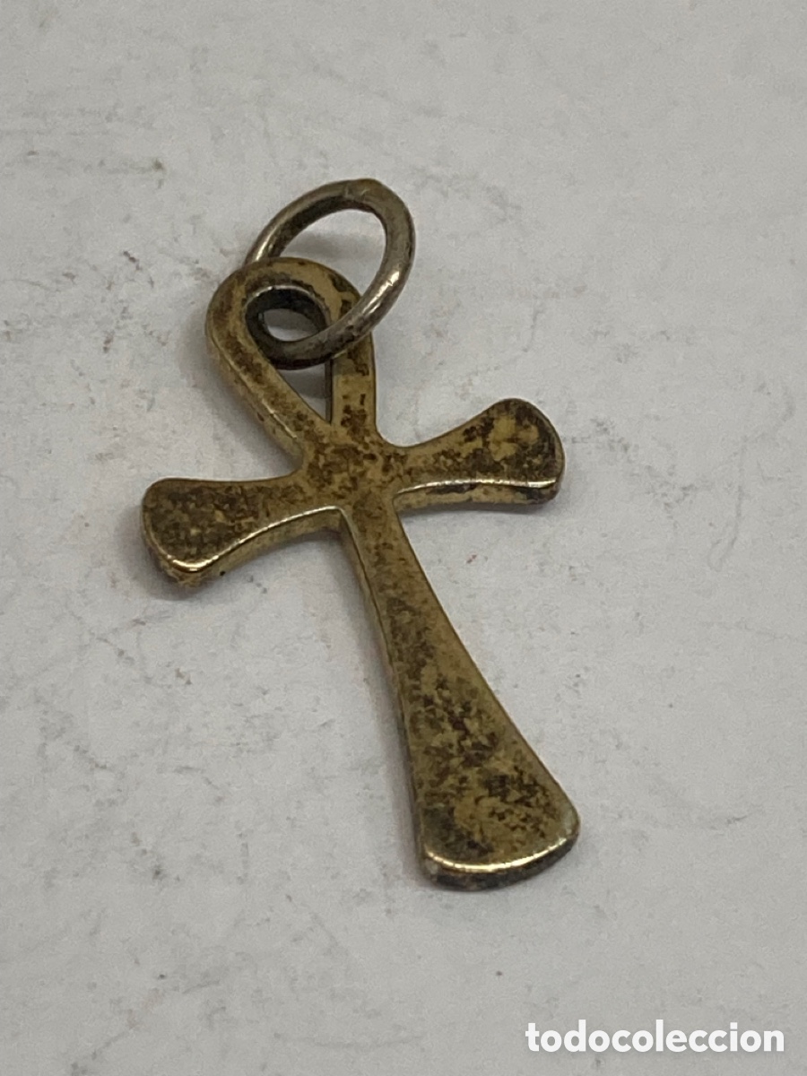 Antig&uuml;edades: Cruz de plata C60 - Foto 1