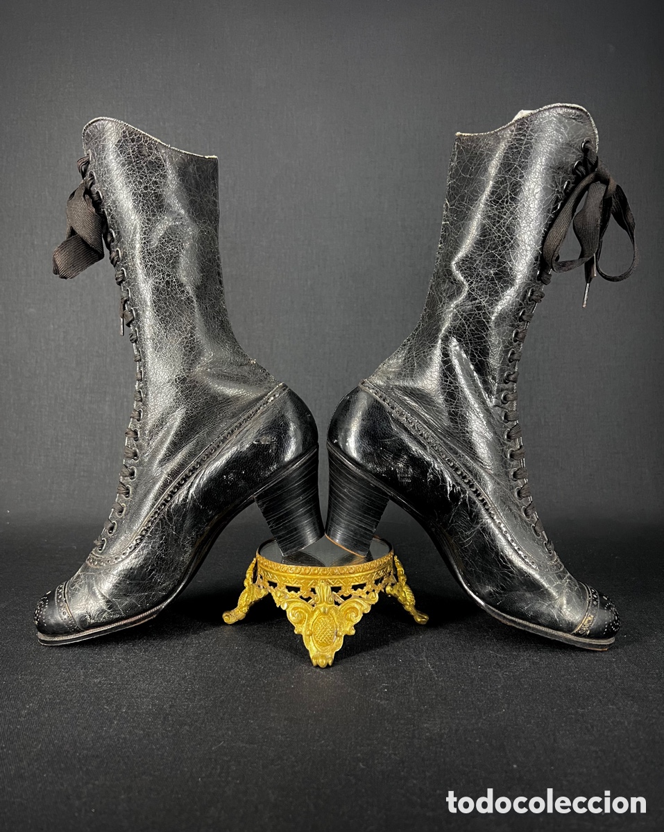 Antig&uuml;edades: Botines Victorianos de piel. S.XIX - Foto 1