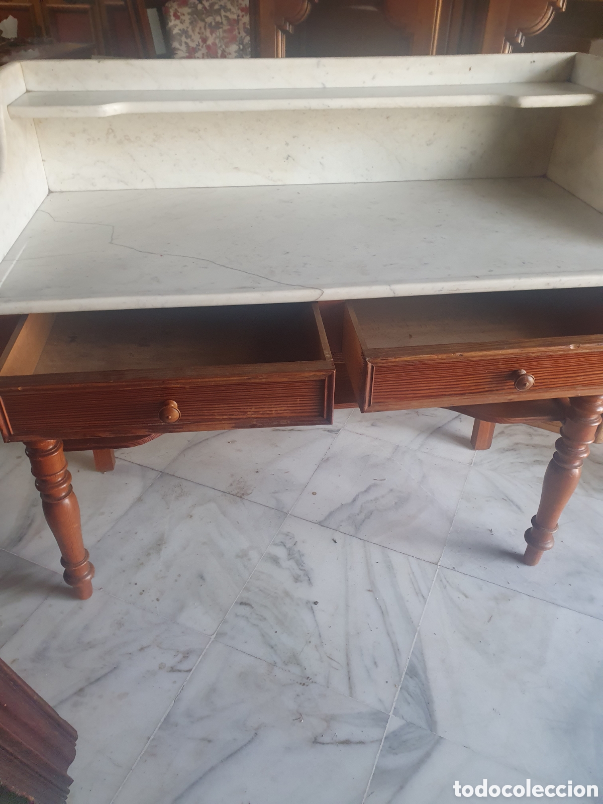 Antig&uuml;edades: Mesa de servio - Foto 2