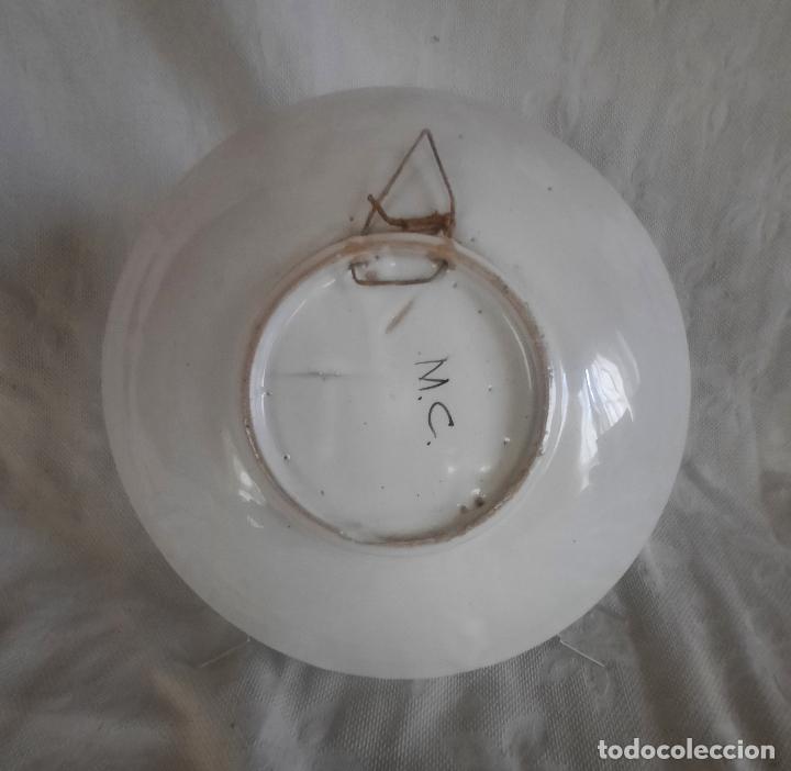 Antig&uuml;edades: GRAN PLATO CER&Aacute;MICA M.C. 27,5 Cm. - Foto 3