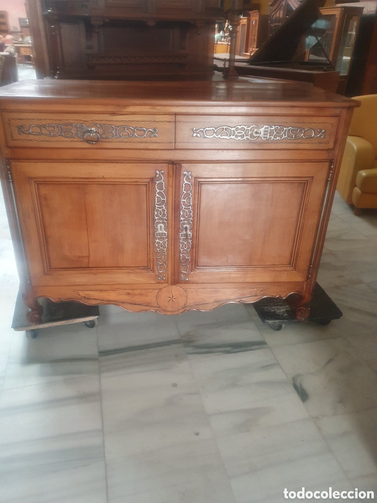 Antig&uuml;edades: Mueble del 18 - Foto 2