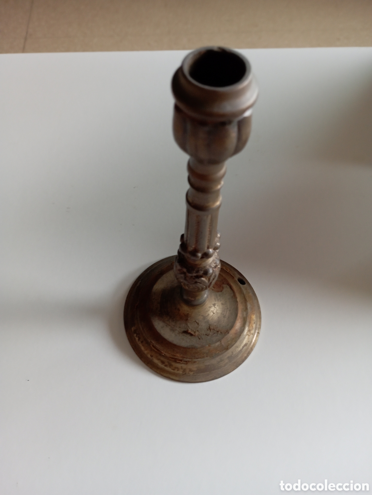 Antig&uuml;edades: Precioso candelabro de misa - Foto 1
