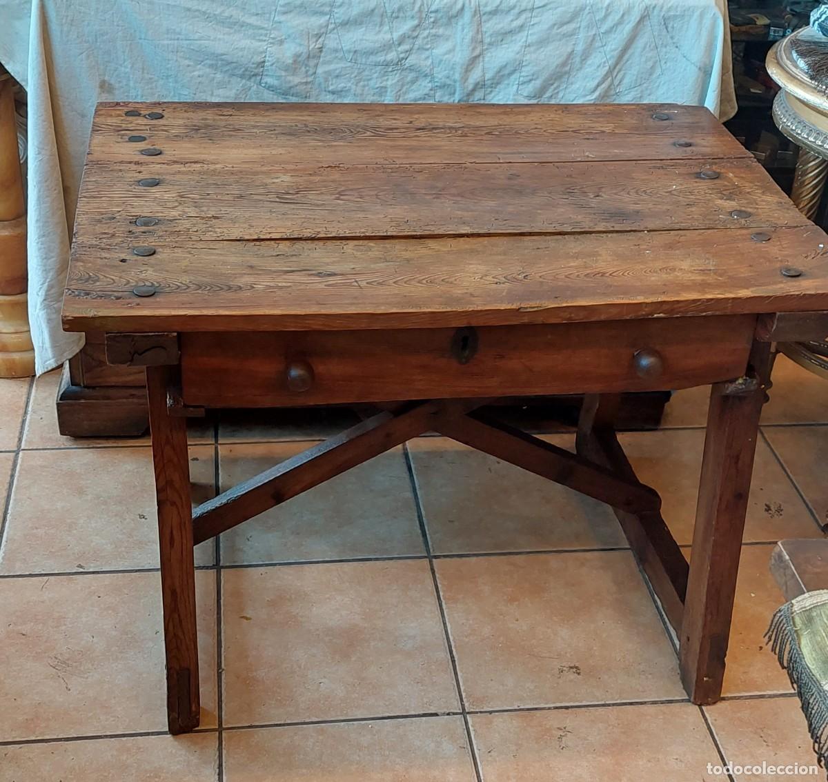 Antig&uuml;edades: Mesa tocinera antigua De madera de pino - Foto 1