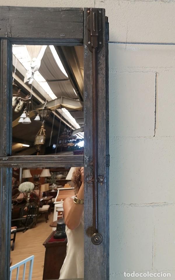 Antig&uuml;edades: Puerta Antigua con Ocho Espejos - Foto 6