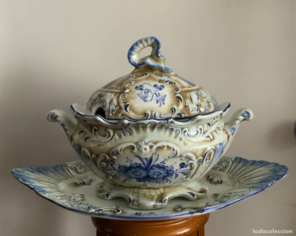 Antig&uuml;edades: SOPERA CAPODIMONTE FIRMADA Y NUMERADA - Foto 1