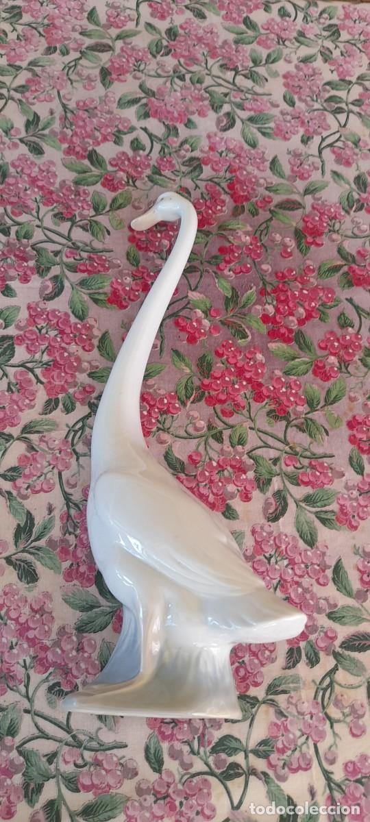 Antig&uuml;edades: PATO DE PORCELANA NAO - Foto 7