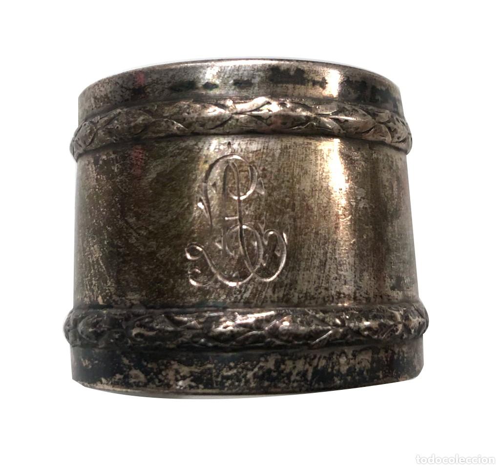 Antig&uuml;edades: Servilletero de plata 17 gramos - Foto 1