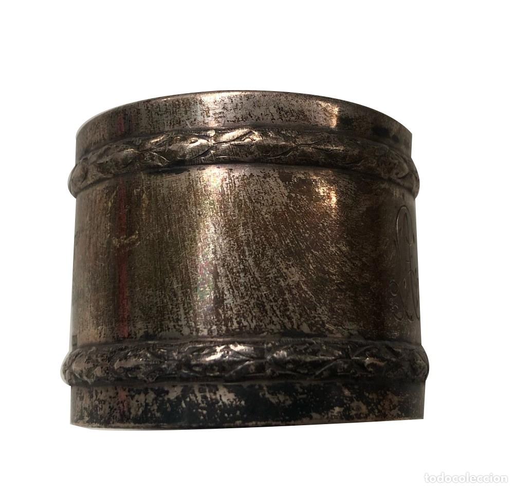Antig&uuml;edades: Servilletero de plata 17 gramos - Foto 2