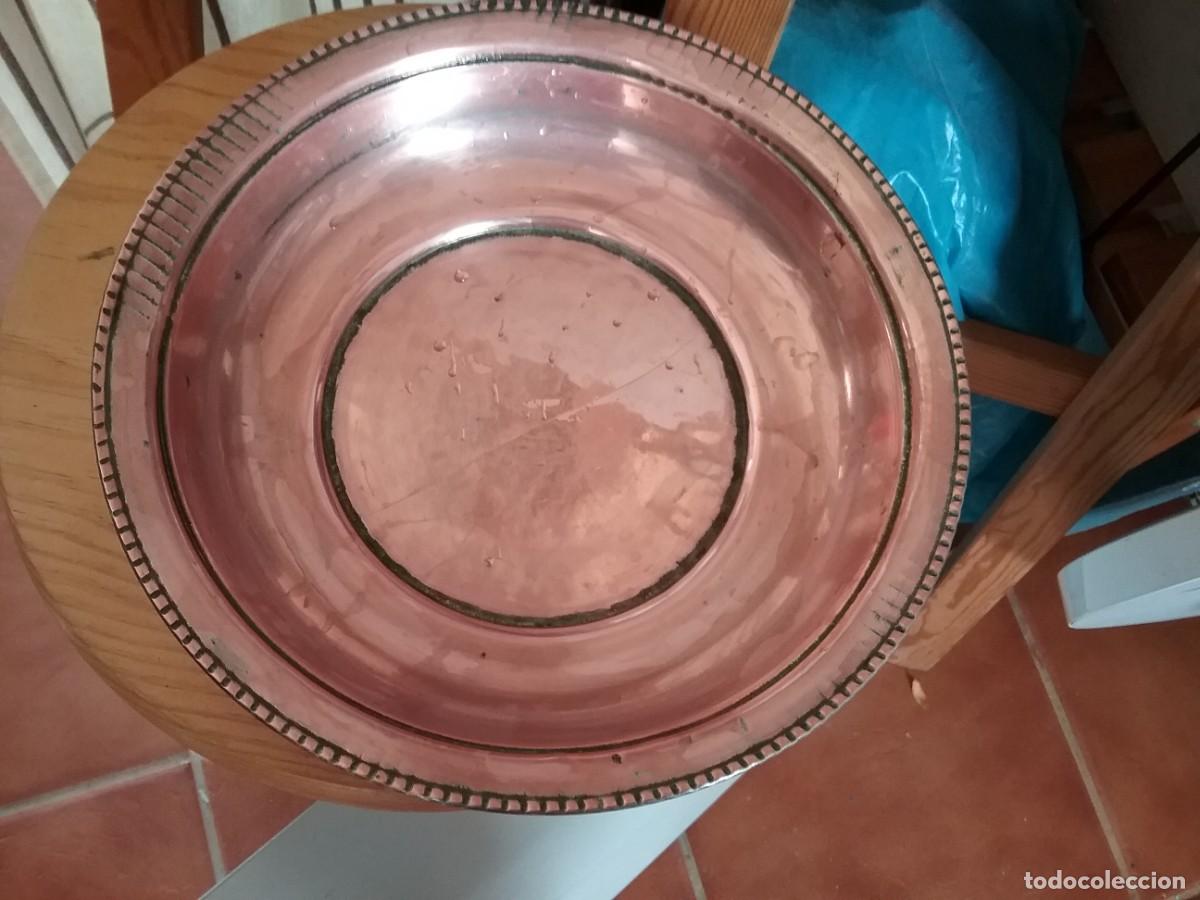 Antig&uuml;edades: Ensaladera plato cobre y esta&ntilde;o - Foto 3