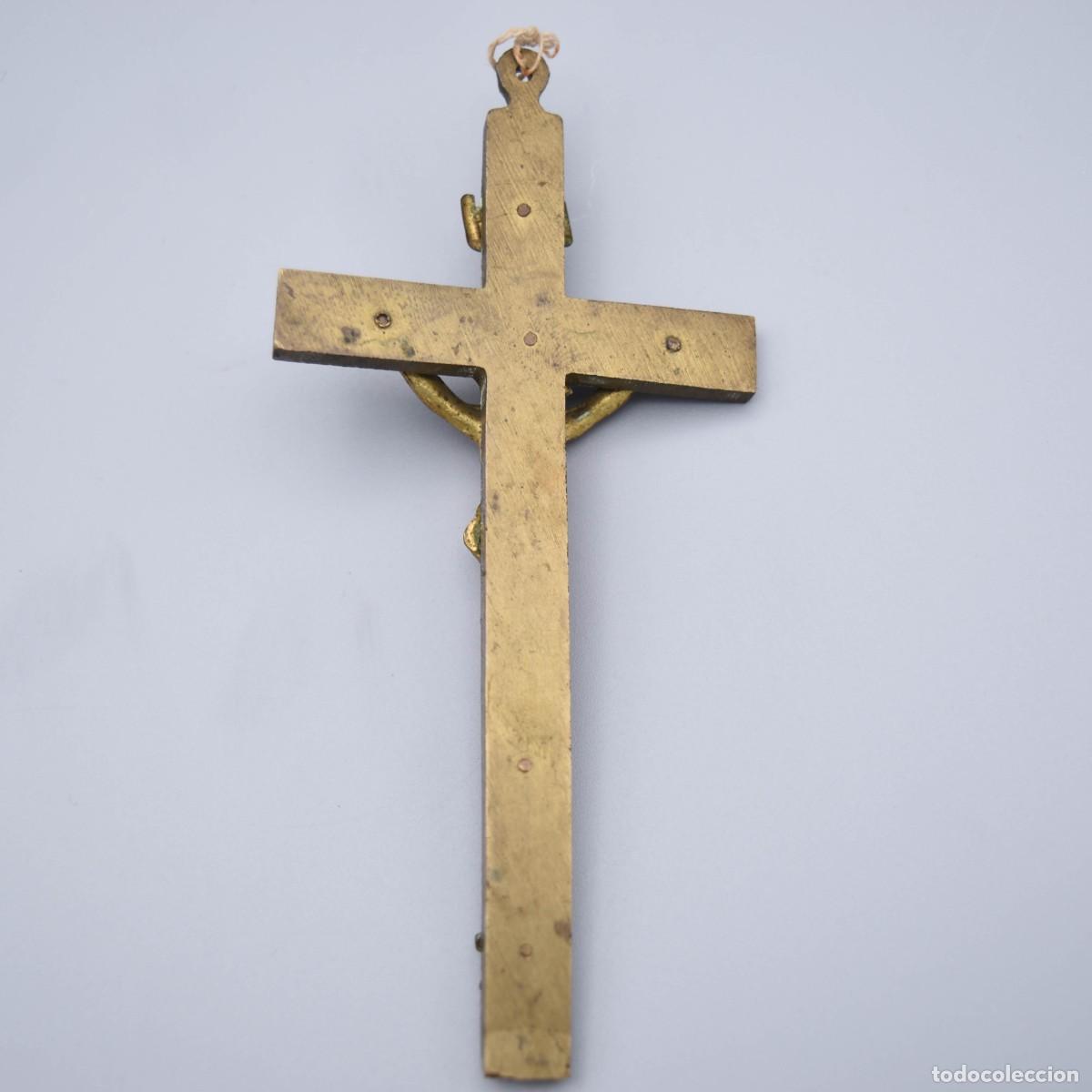 Antig&uuml;edades: Cruz de mano realizada en bronce y madera - Foto 6