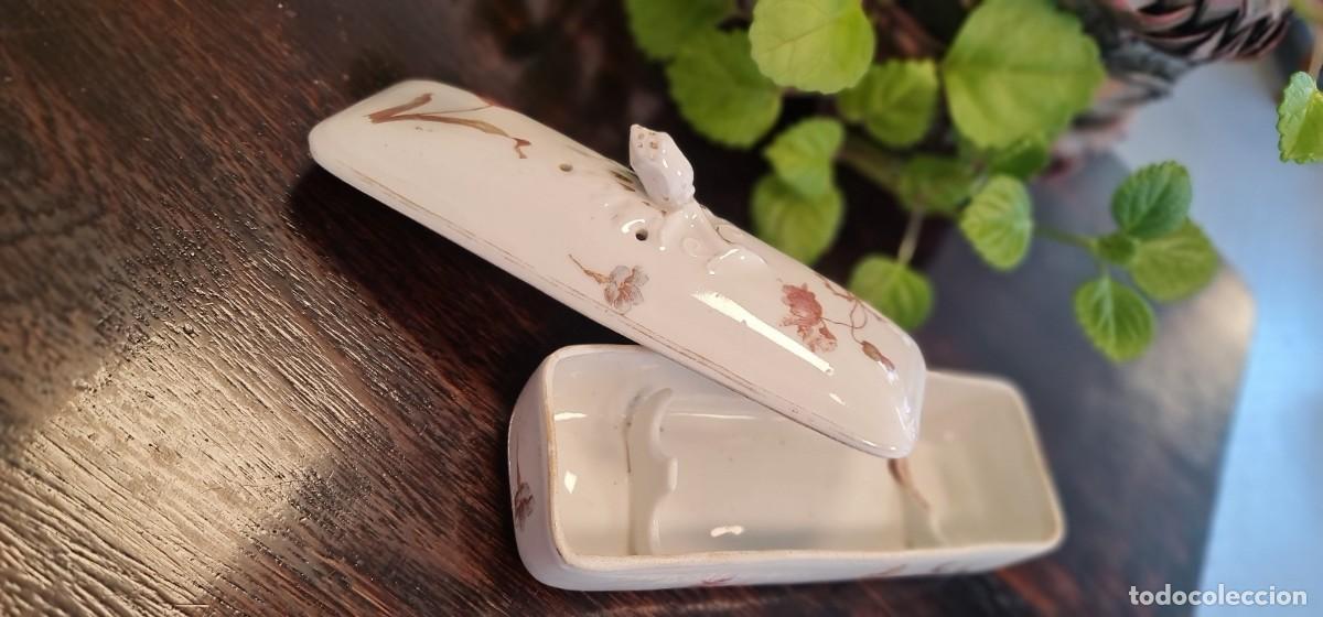 Antig&uuml;edades: Caja de peines o de cepillos de dientes - Foto 1