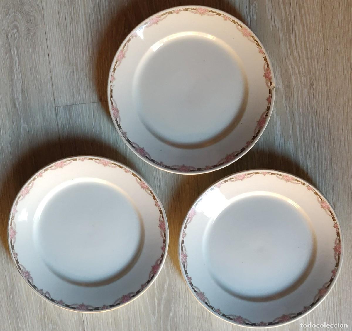 Antiguidades: Platos Llanos Porcelana opaca.de la cartuja de Sevilla Pickman