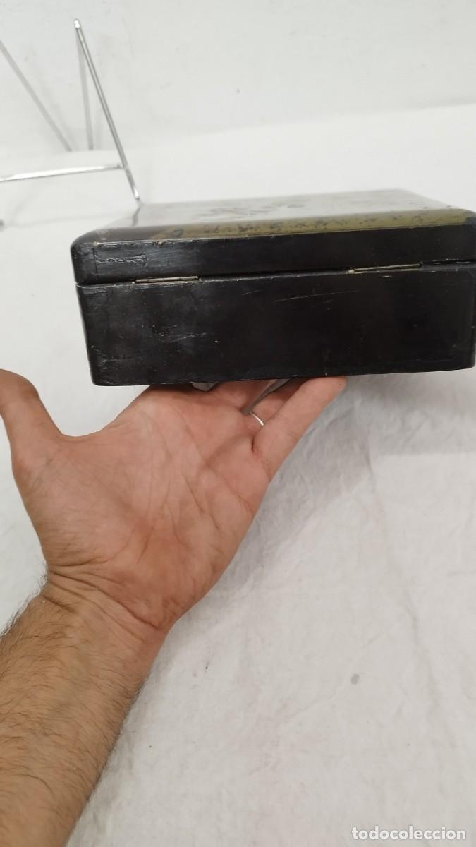 Antig&uuml;edades: Antigua Caja de Madera Oriental - Foto 8