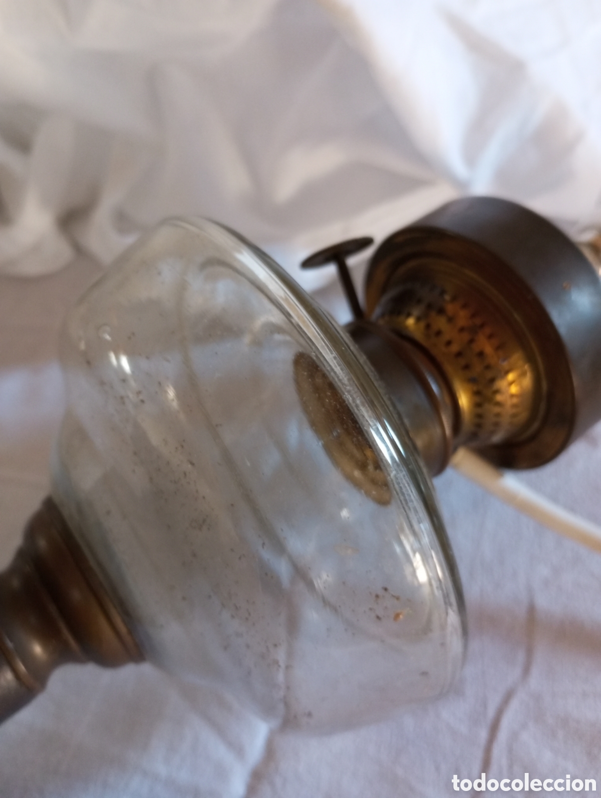 Antig&uuml;edades: Antigua lampara de aceite convertida - Foto 4