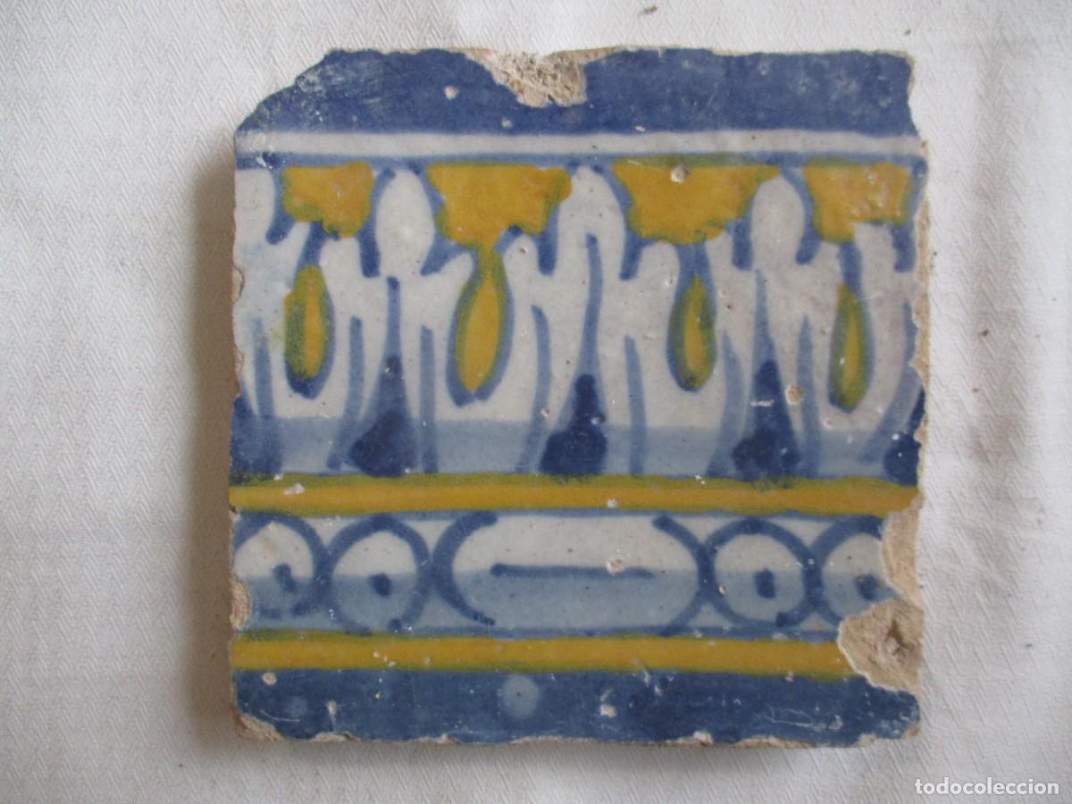 Antig&uuml;edades: Azulejo siglo XVI original - Foto 1