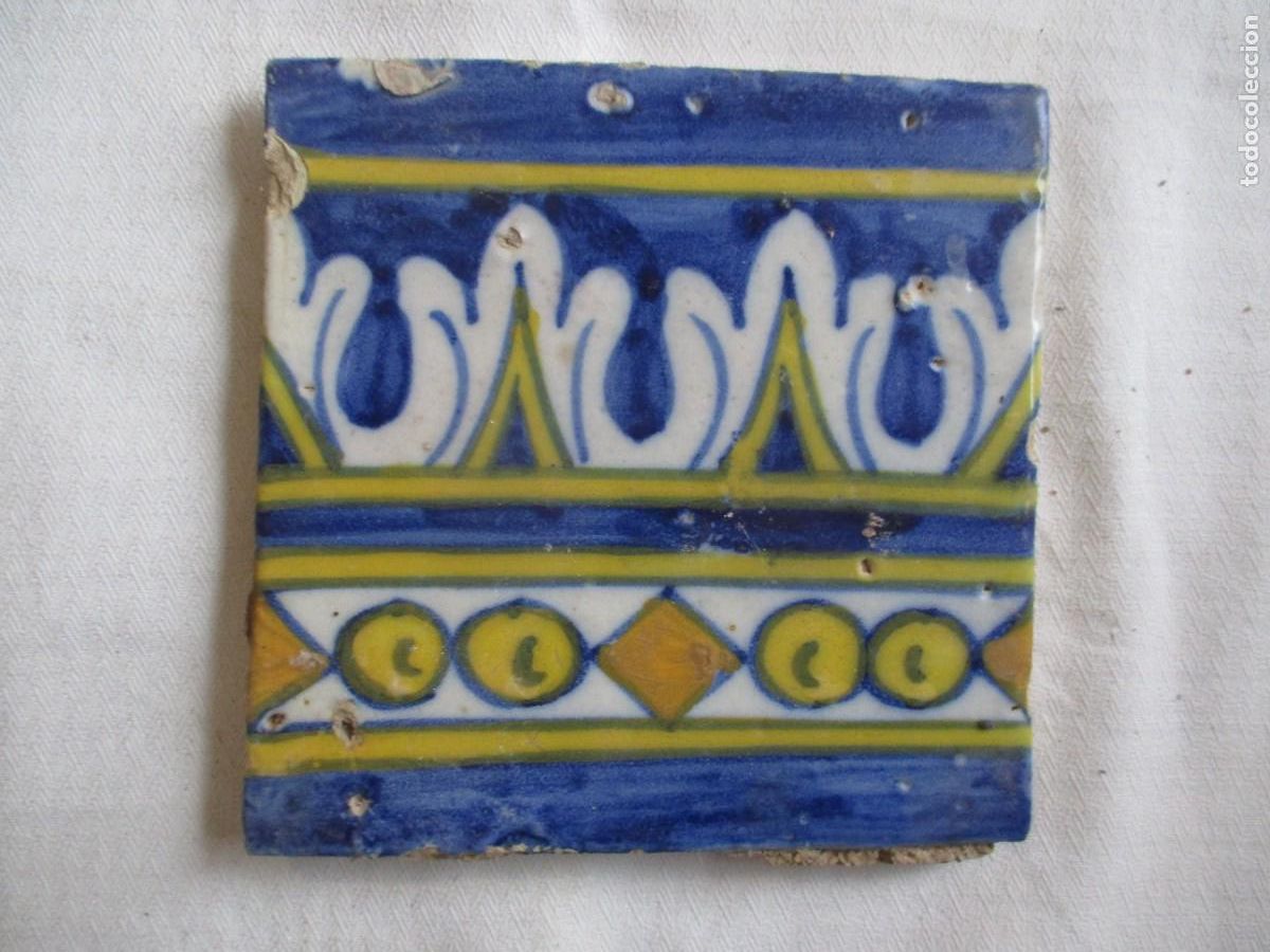 Antig&uuml;edades: Azulejo siglo XVI - Foto 1