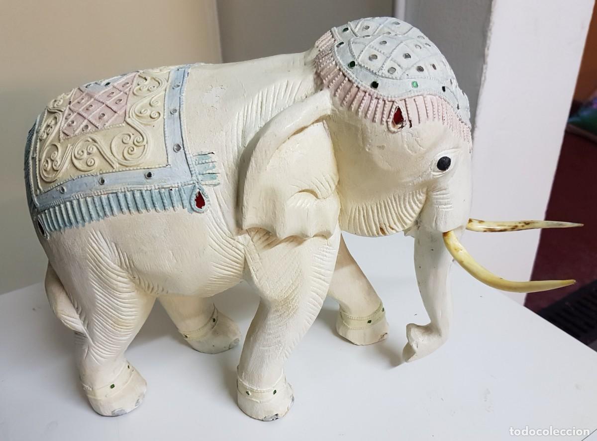 Antig&uuml;edades: Figura de Elefante en madera - Foto 3
