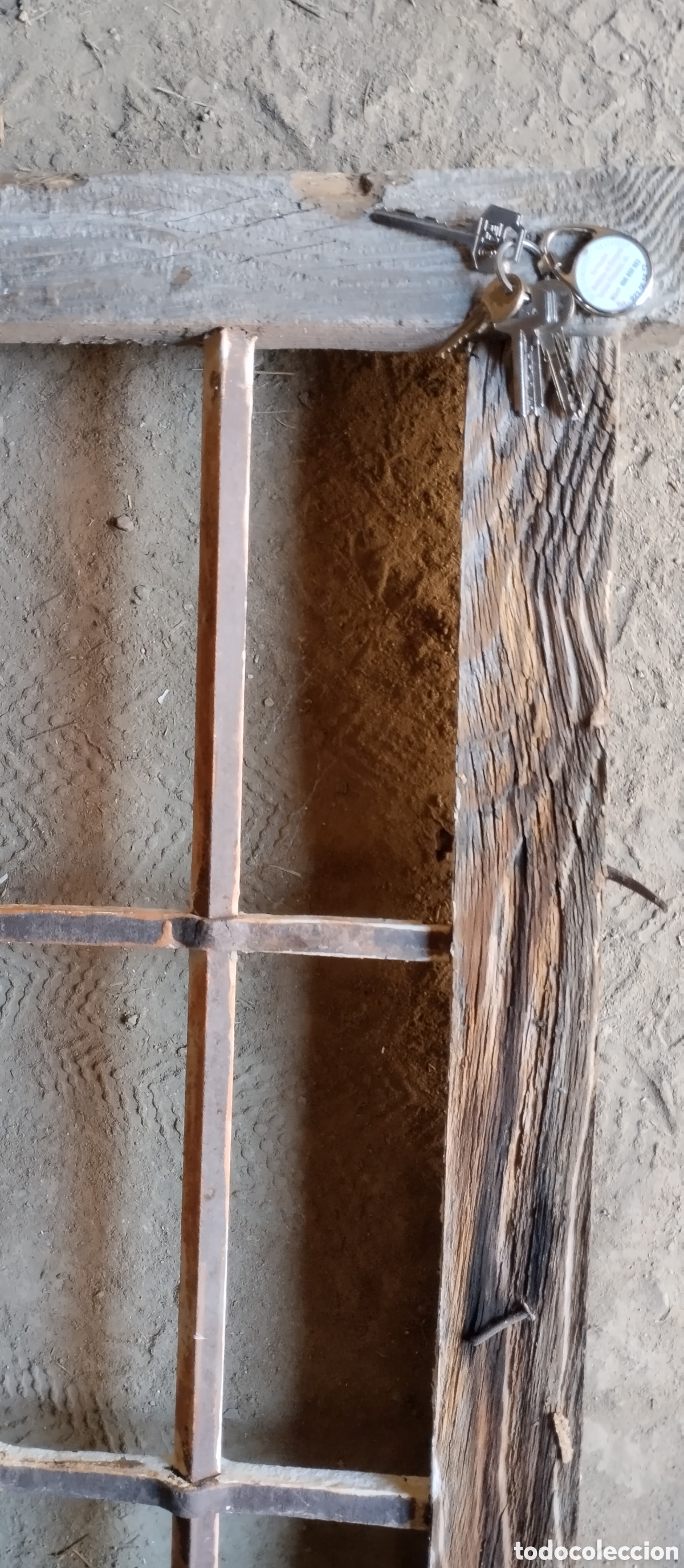 Antig&uuml;edades: Ventana con reja de forja - Foto 8