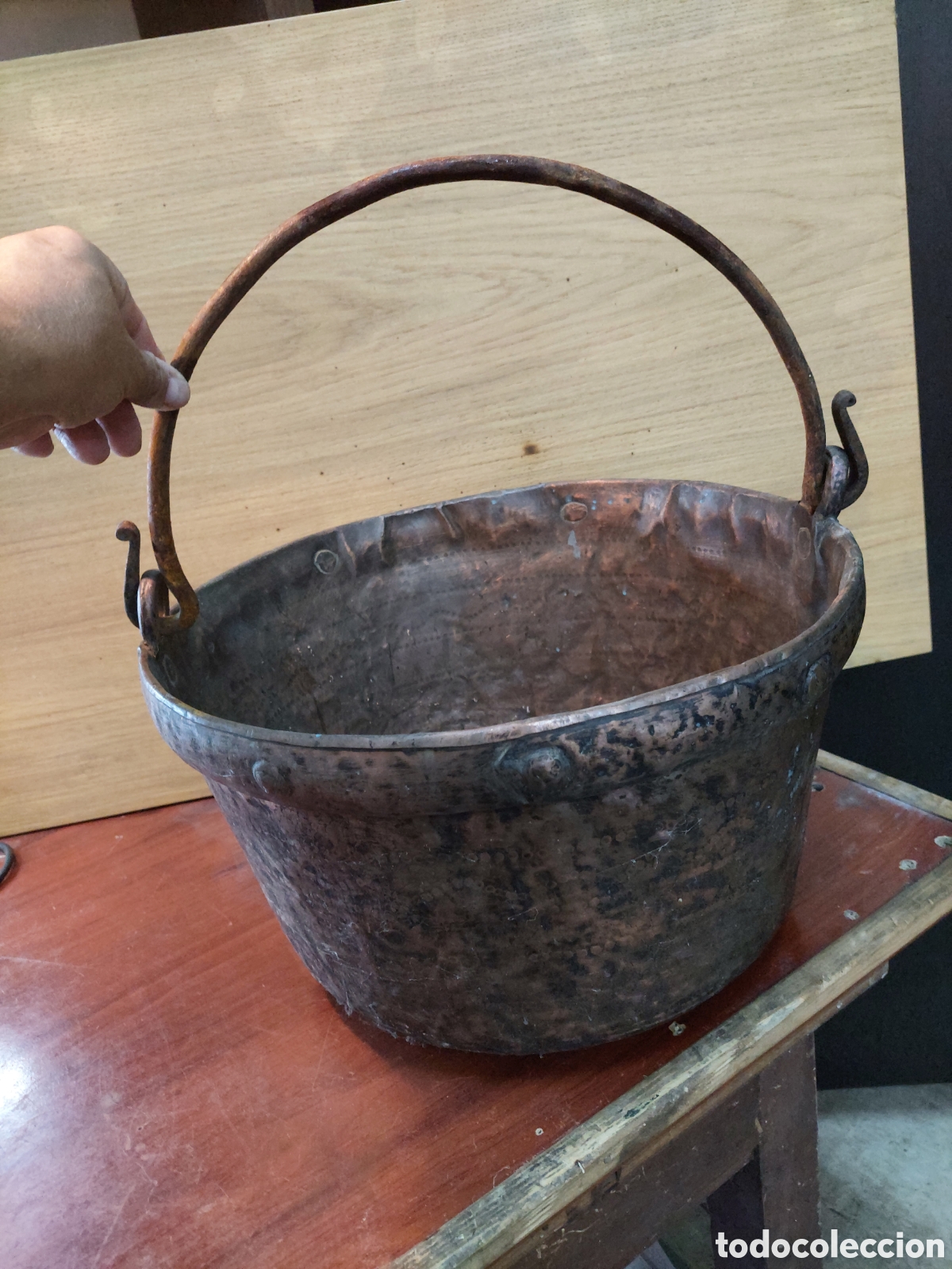 Antig&uuml;edades: Pote de cobre grande. - Foto 3
