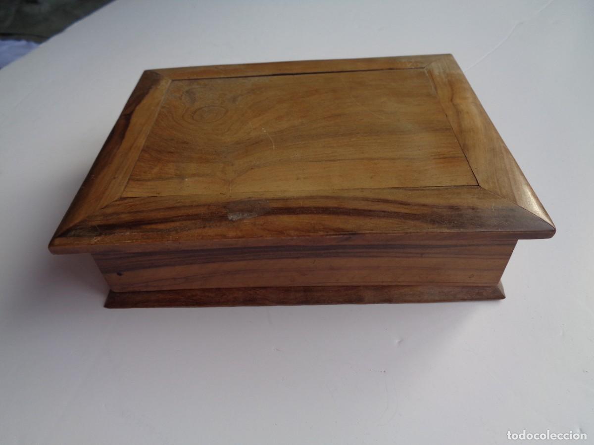 Antig&uuml;edades: CAJA DE MADERA - Foto 1