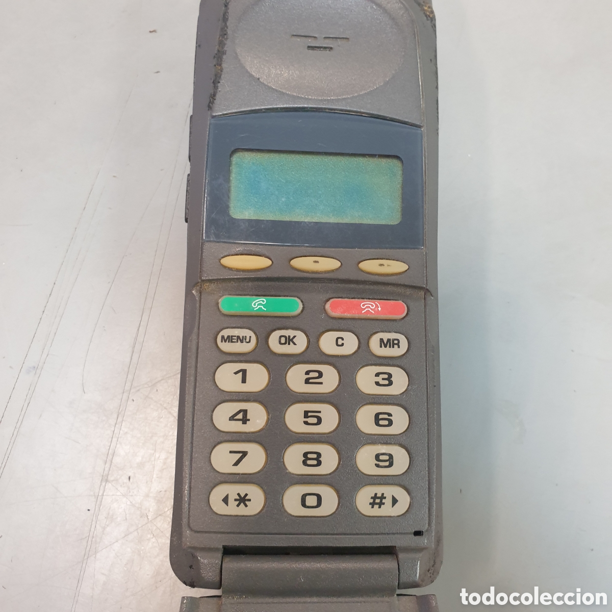 Antig&uuml;edades: Tel&eacute;fono MOTOROLA MICRO TAC DUO - Foto 2