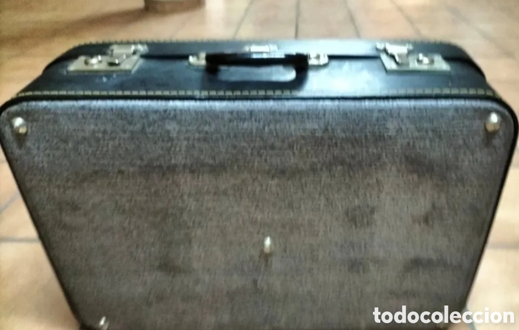 Antig&uuml;edades: Maleta de los 60. - Foto 3