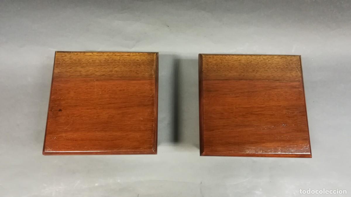 Antig&uuml;edades: PAREJA BASES DE MADERA - Foto 3