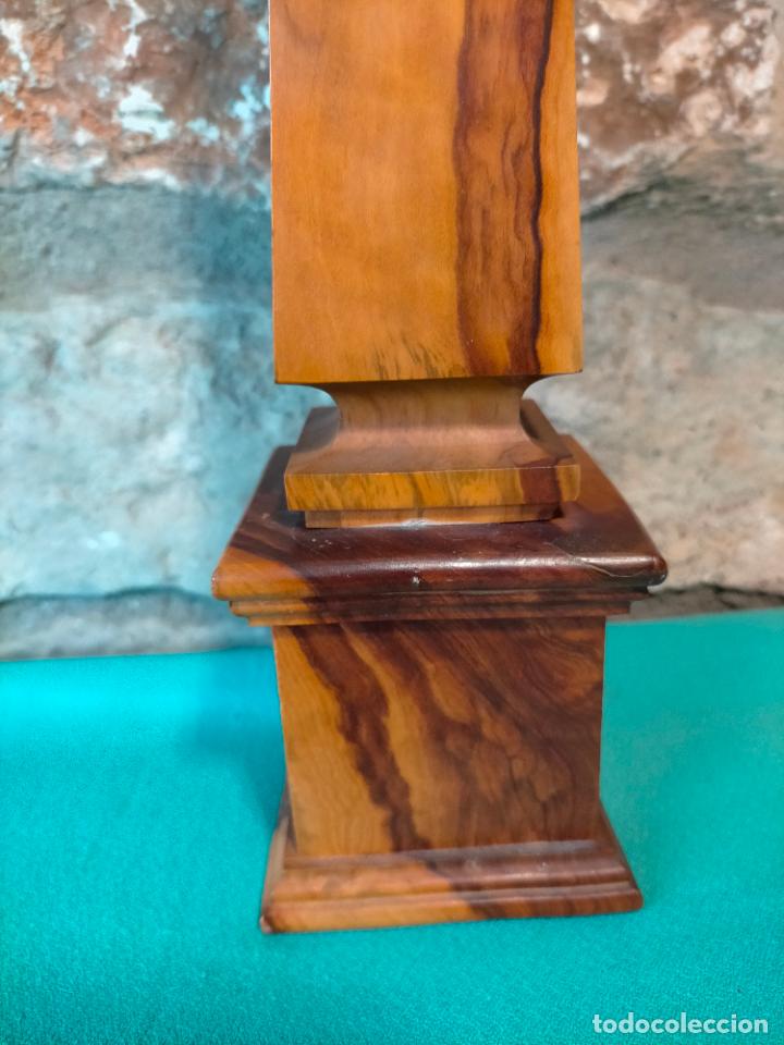 Antig&uuml;edades: Escultura de madera tallada de torre rectangular torreta - Foto 5