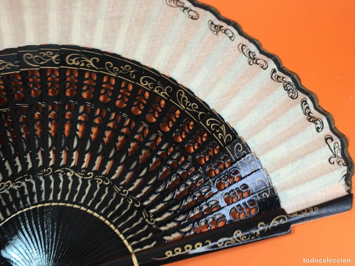 Antig&uuml;edades: ELEGANTE ABANICO TABERNER - Foto 2