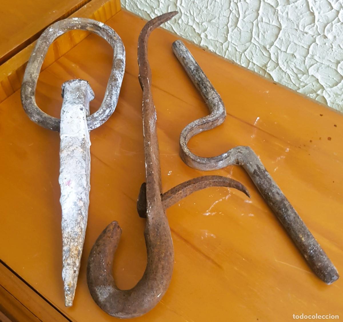 Antig&uuml;edades: LOTE DE 3 UTENSILIOS EN FORJA - Foto 1