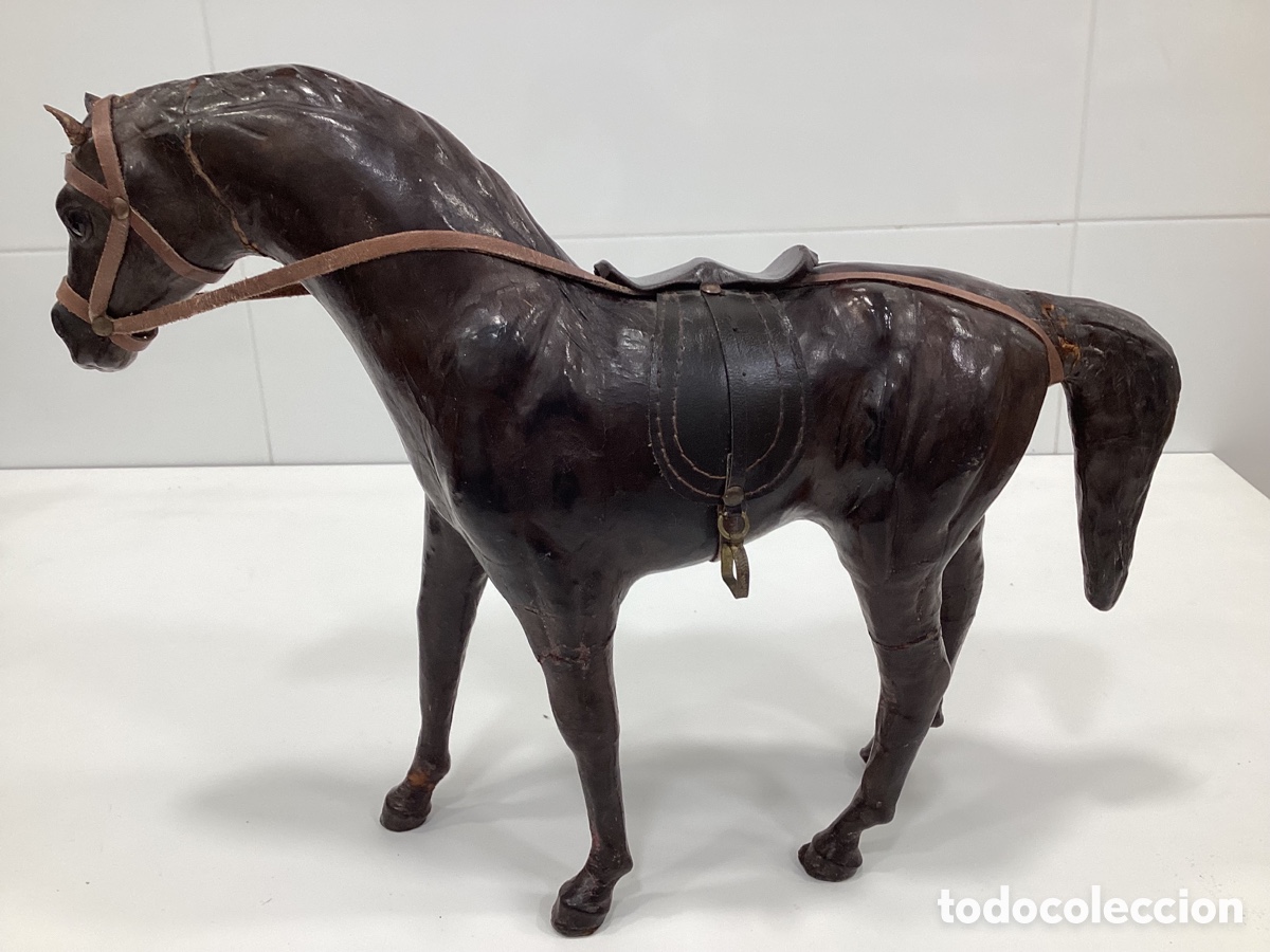 Antig&uuml;edades: Caballo de piel natural. - Foto 10