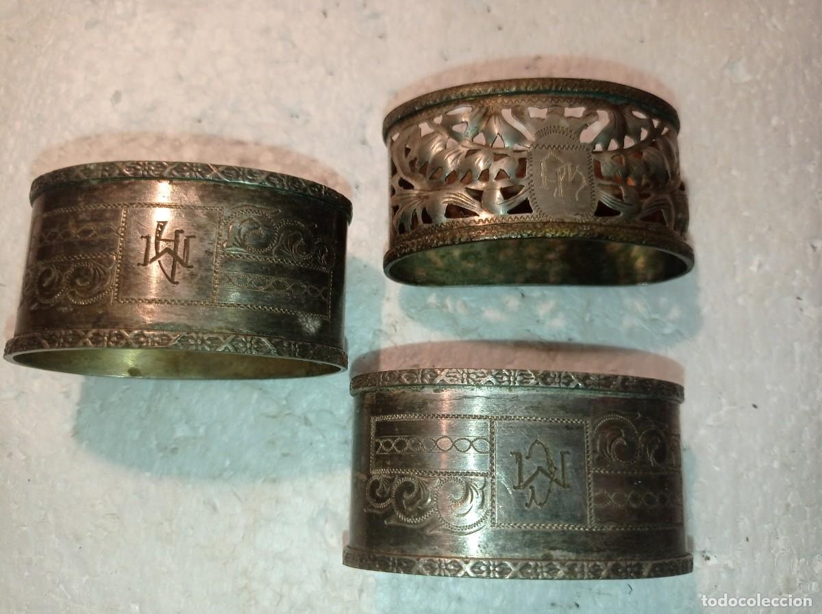 Antiquit&eacute;s: Servilleteros antiguos de metal