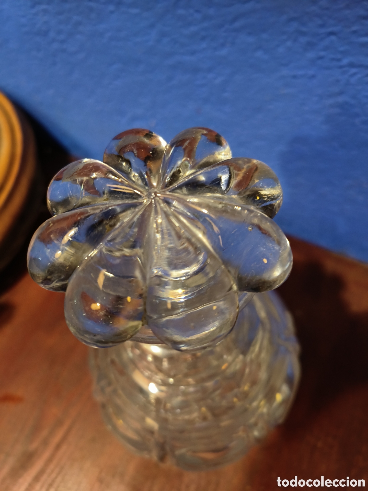 Antig&uuml;edades: Antigua licorera - Foto 3
