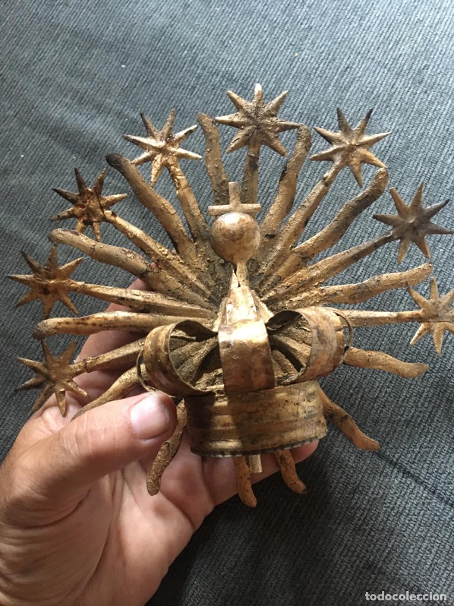 Antig&uuml;edades: Corona laton xviii - Foto 4