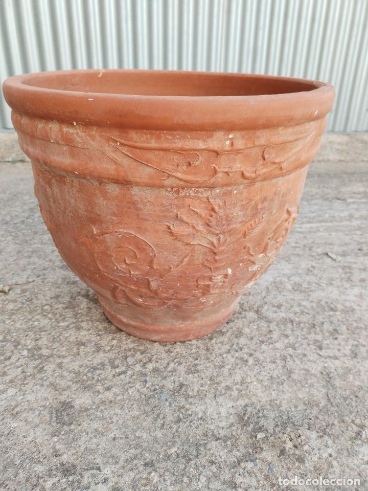Antig&uuml;edades: macetero ceramica terracota - Foto 1