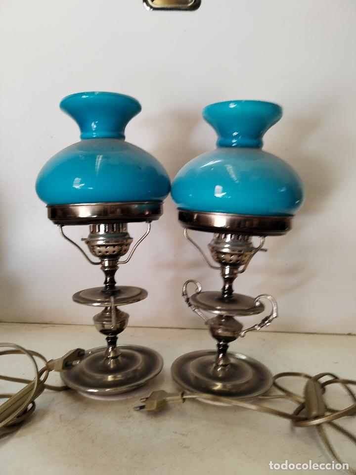 Antig&uuml;edades: pareja de lamparas quinqu&eacute; azul - Foto 4