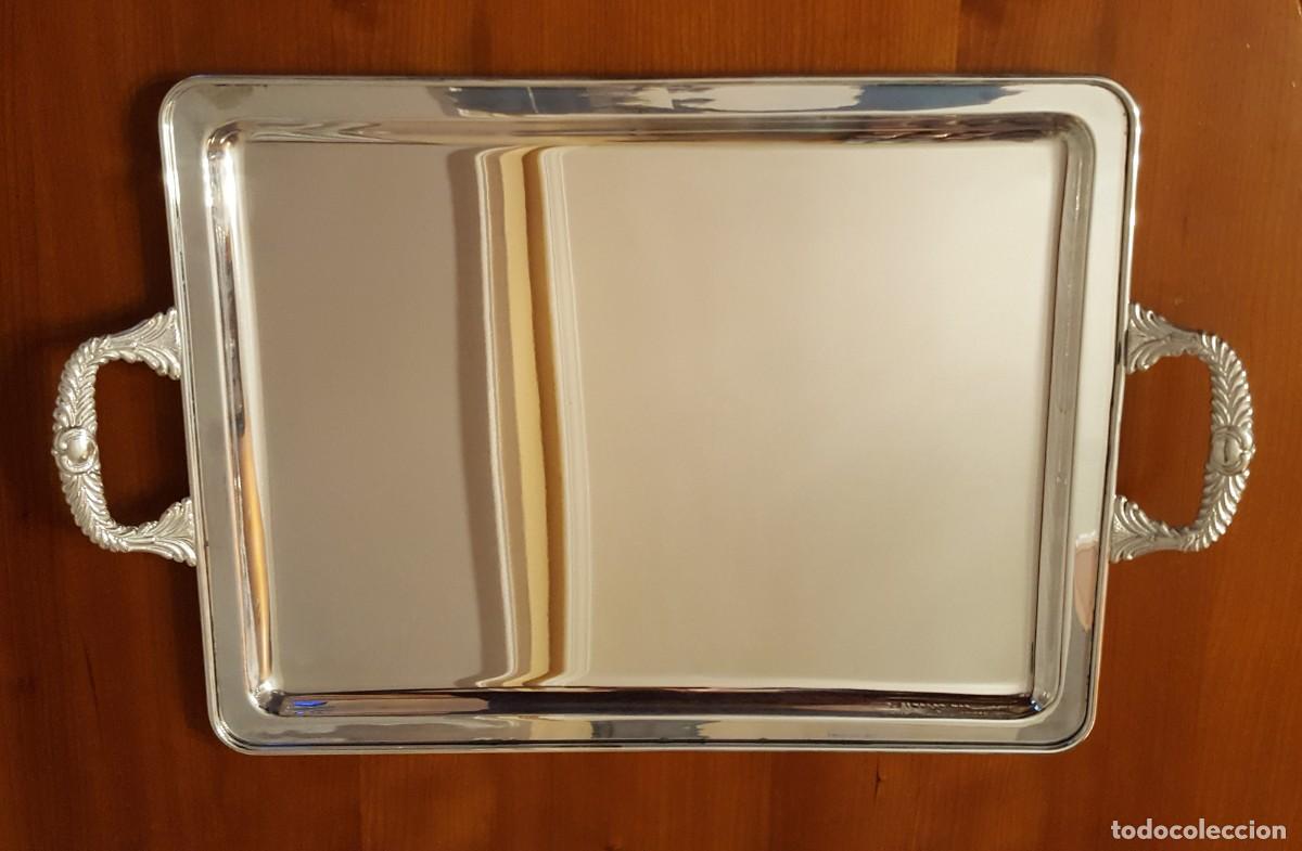 Antig&uuml;edades: Bandeja rectangular con asas (ba&ntilde;ada en plata, tama&ntilde;o grande) - Foto 1
