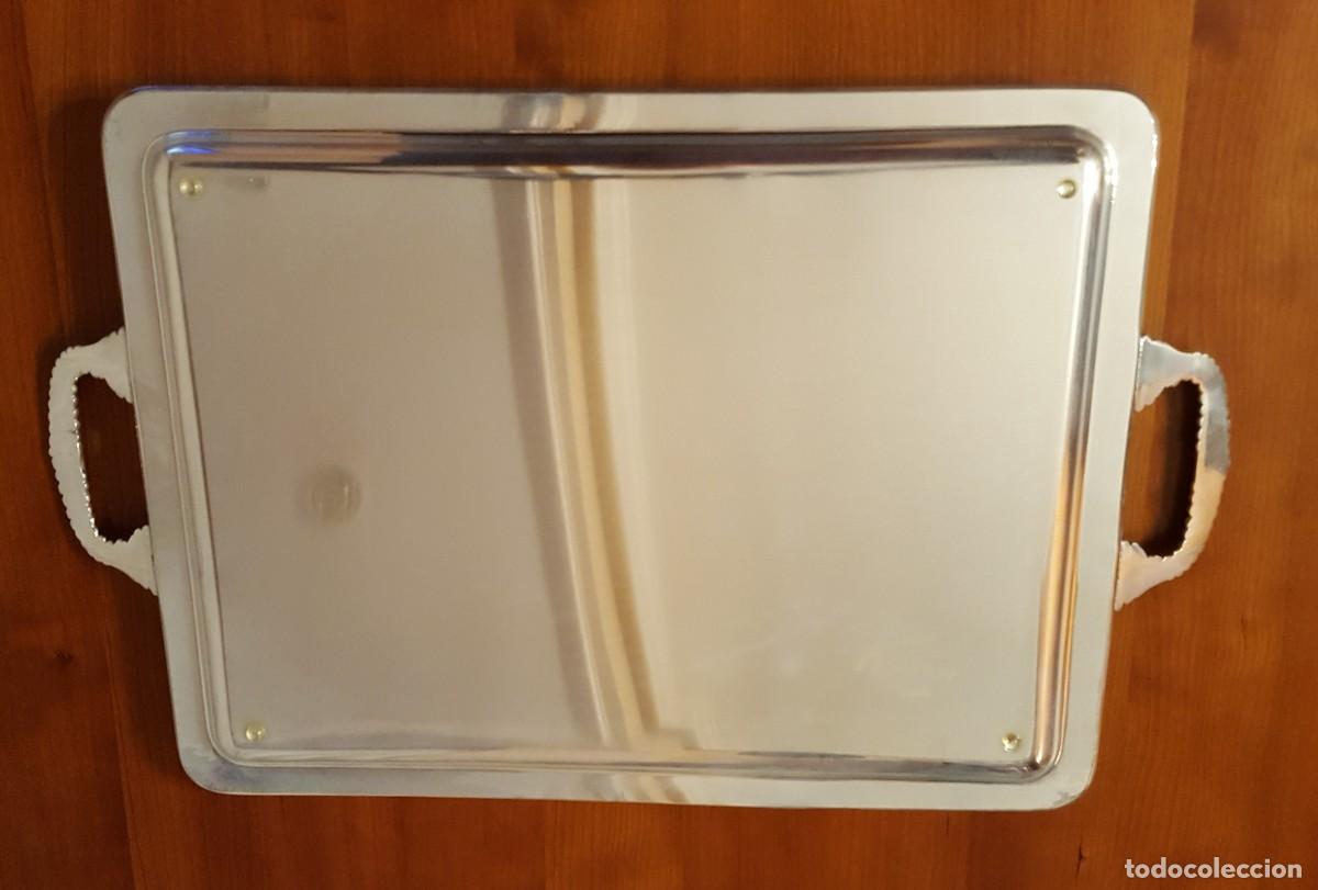 Antig&uuml;edades: Bandeja rectangular con asas (ba&ntilde;ada en plata, tama&ntilde;o grande) - Foto 3