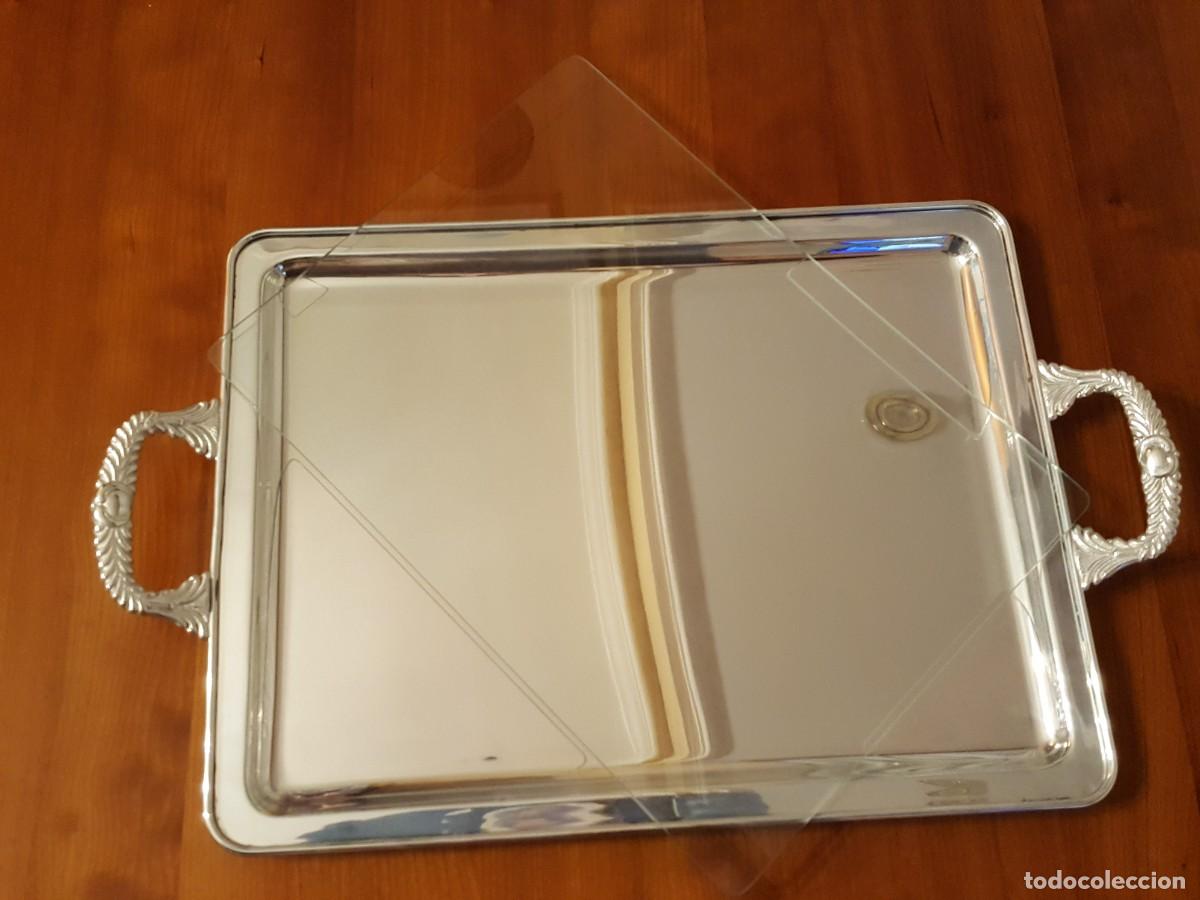 Antig&uuml;edades: Bandeja rectangular con asas (ba&ntilde;ada en plata, tama&ntilde;o grande) - Foto 6