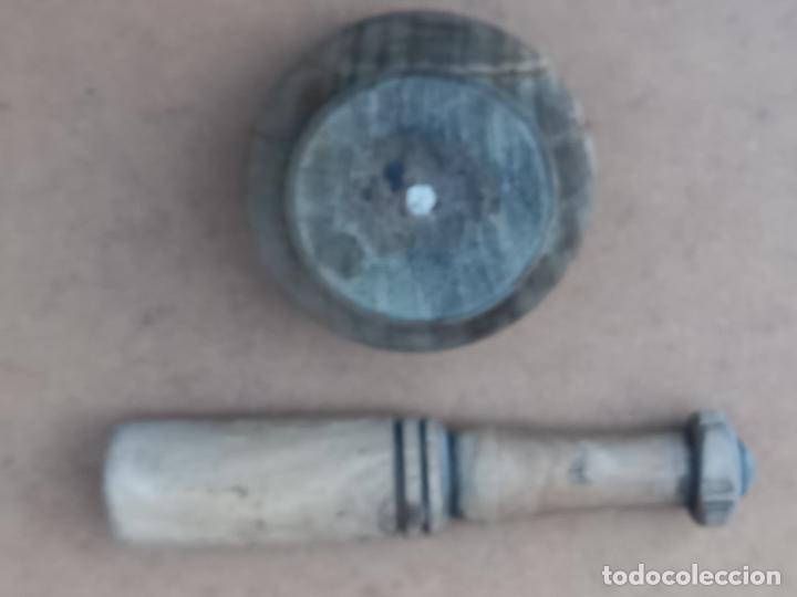 Antig&uuml;edades: MORTERO ANTIGUO DE MADERA CON SU MANO. - Foto 7