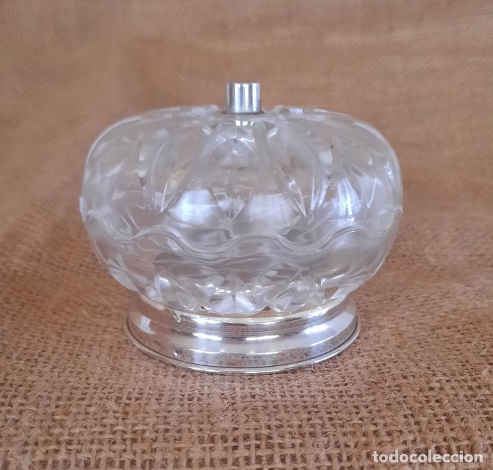 Antig&uuml;edades: CAJA DE CRISTAL CON POMO Y BASE EN PLATA LEY. - Foto 1