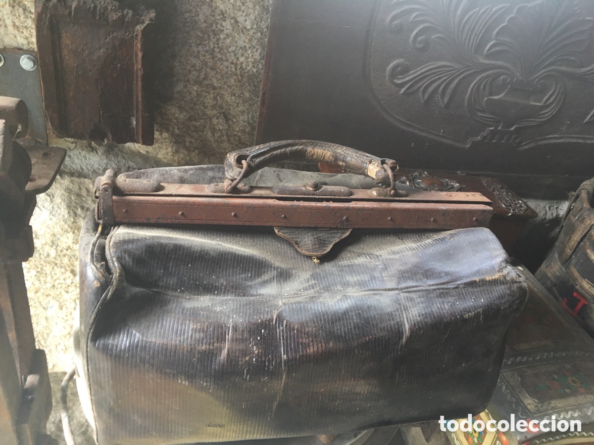 Antig&uuml;edades: Antiguo malet&iacute;n m&eacute;dico - Foto 1