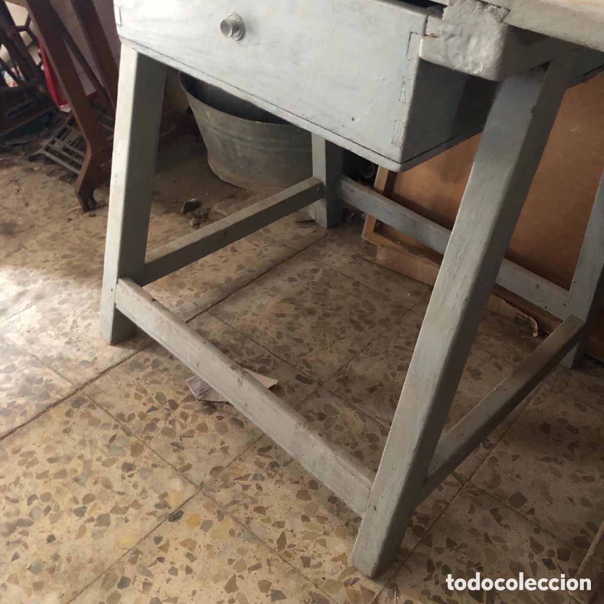Antig&uuml;edades: MESA TOCINERA DE PINO CON CAJON - Foto 3