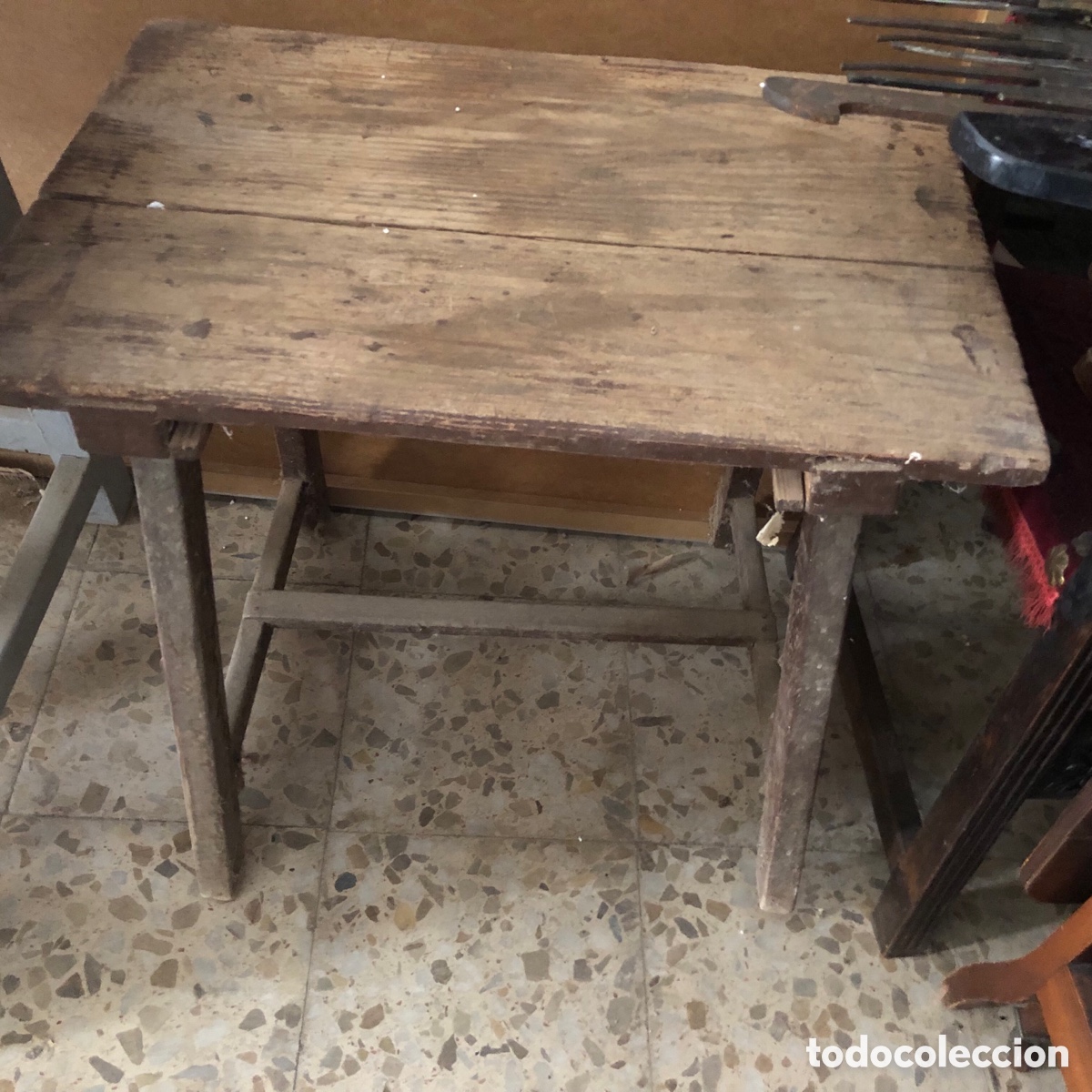 Antig&uuml;edades: MESA TOCINERA DE PINO SIN CAJON - Foto 2
