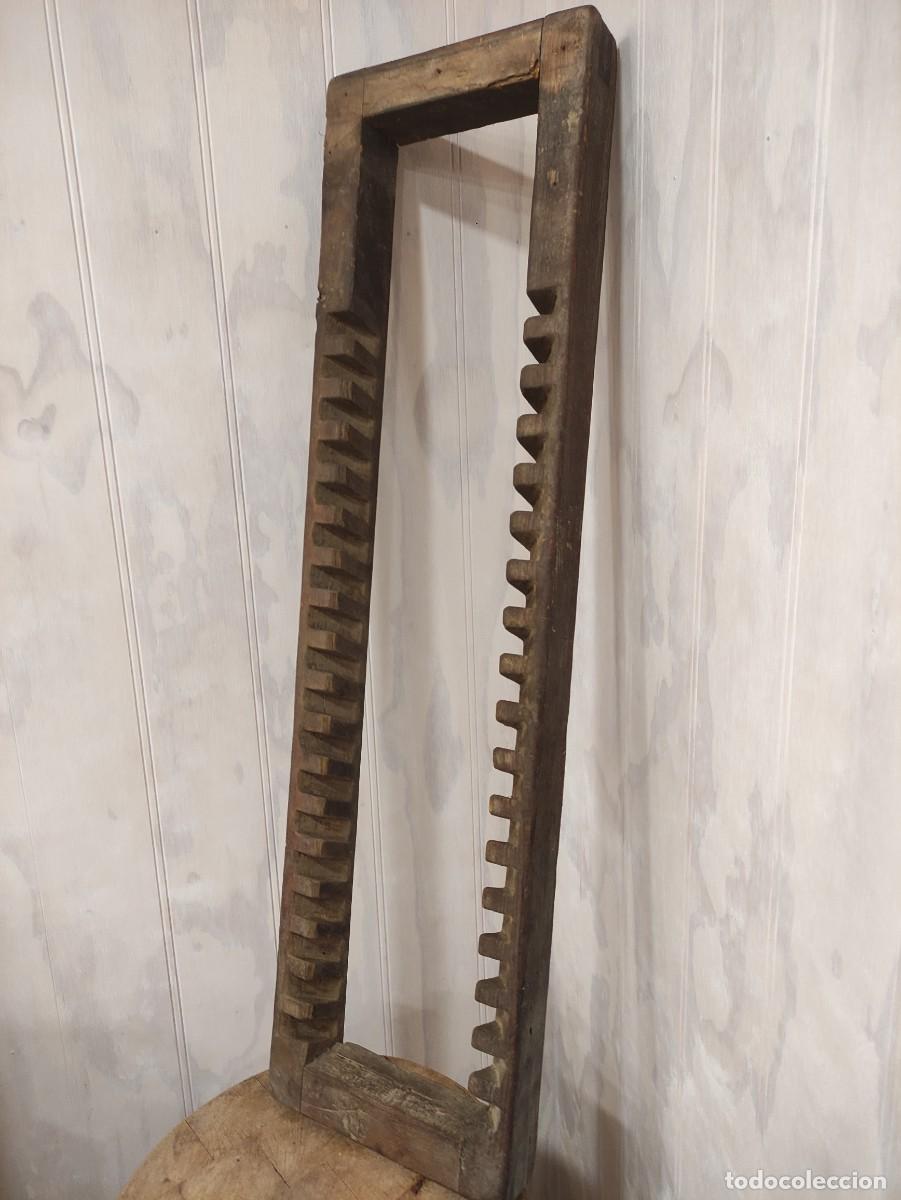 Antig&uuml;edades: Escurre platos madera - Foto 3
