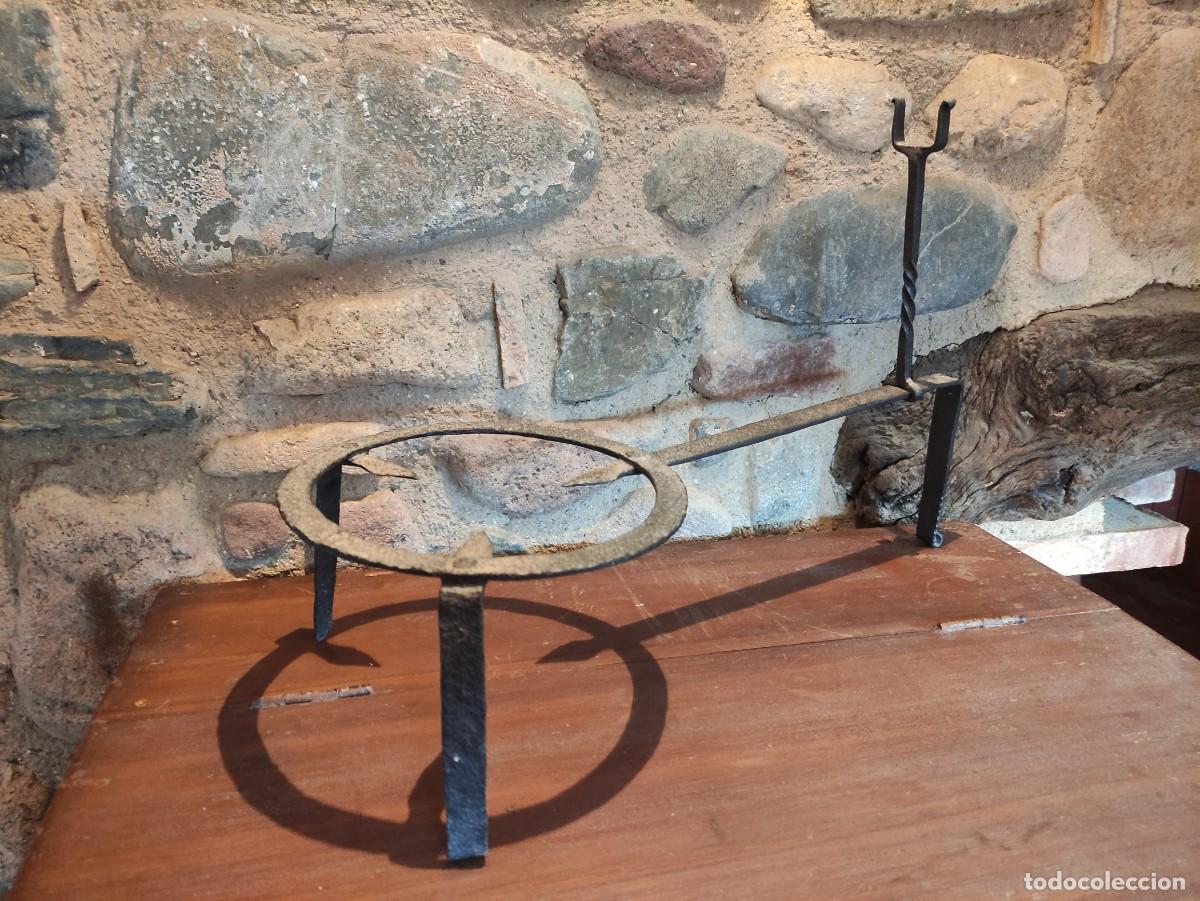 Antig&uuml;edades: Trebede hierro forjado - Foto 1